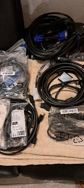 Neue Verbindungs-Kabel / Übergänge / Adapter und mehr ...